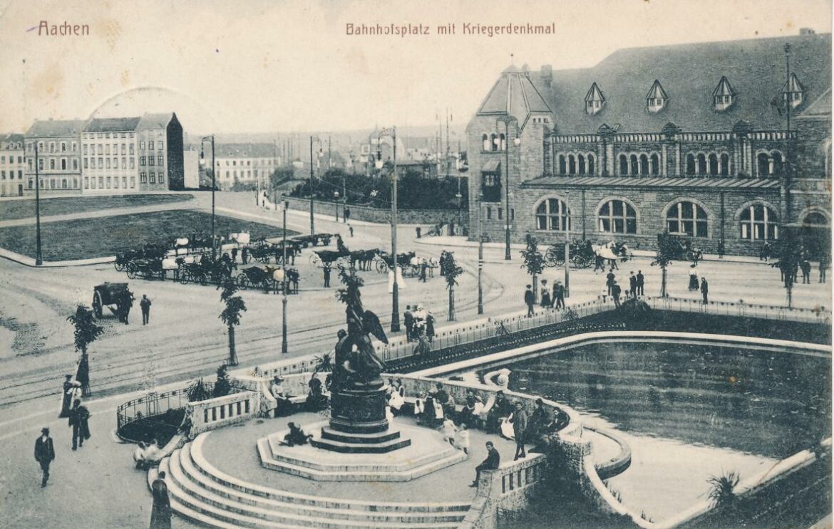 Bahnhofsvorplatz